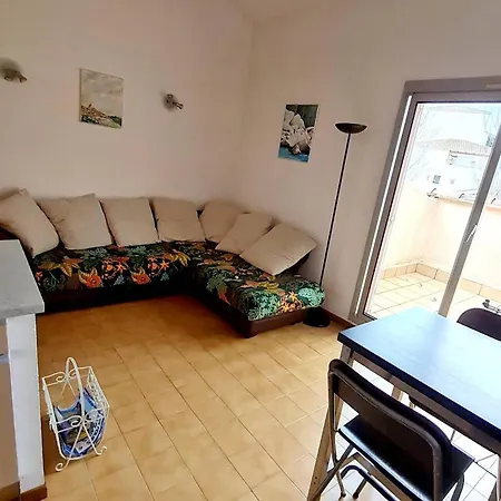 T3 Duplex A 200 M Plages/commerces - Parking, Wi-fi, Piscine, Tennis - Animaux Acceptes - Fr-1-316-104 *